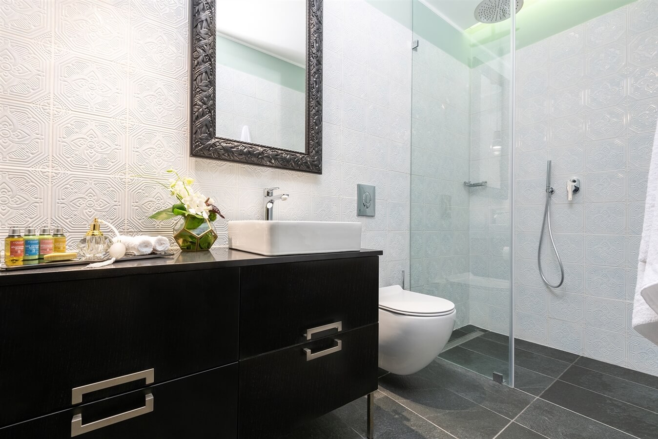 תמונה של אקזקיוטיב עם מרפסת - 5