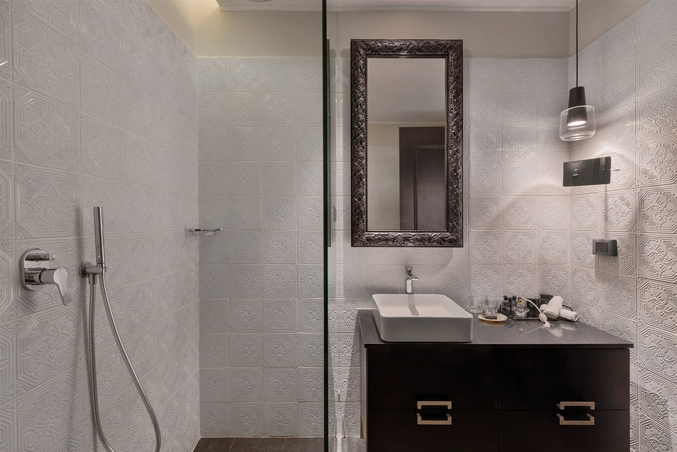 תמונה של אקזקיוטיב - 8