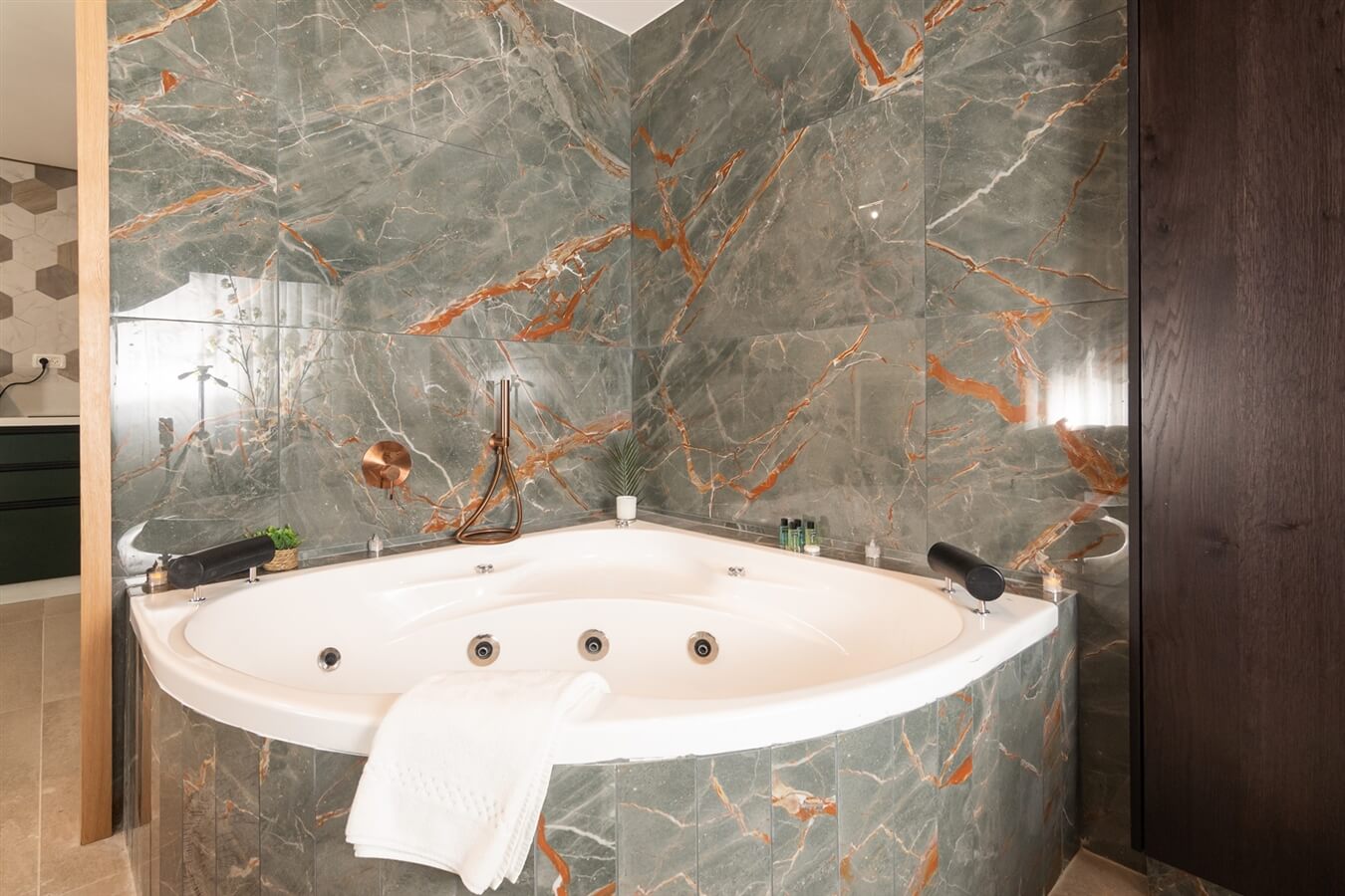 תמונה של גולד פרימיום - 8