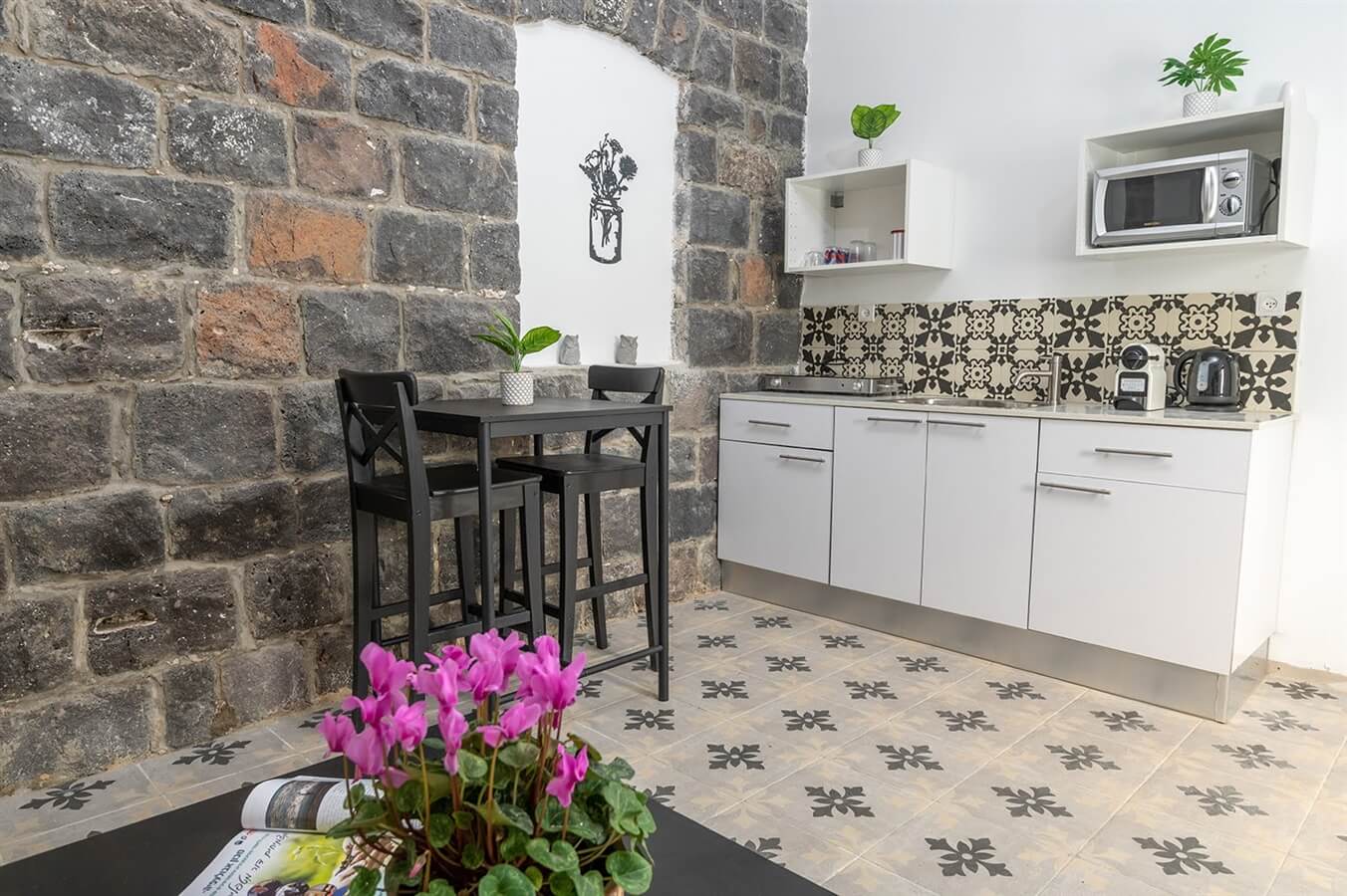 תמונה של בזלת 2 - 3