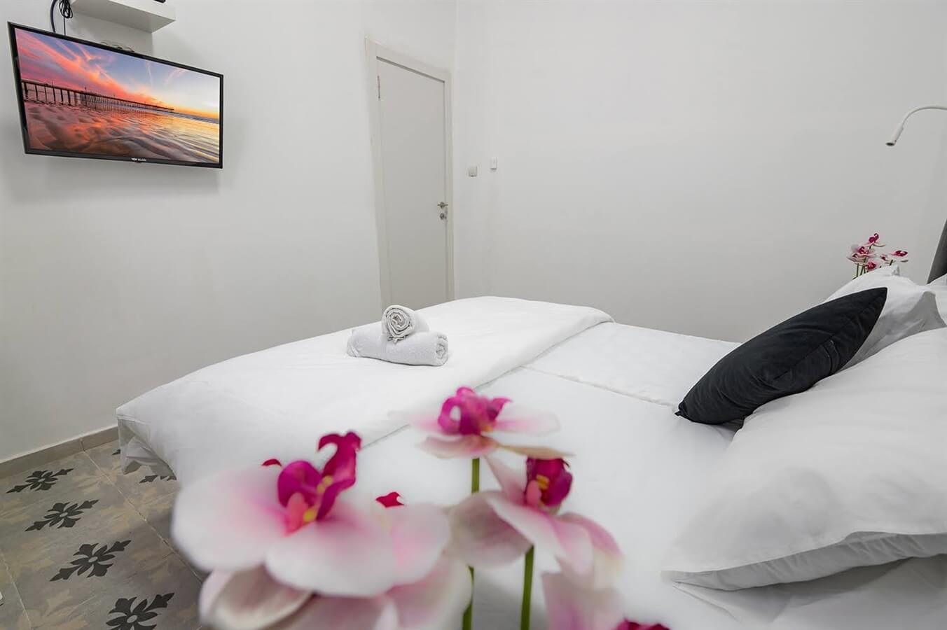 תמונה של בזלת 3 - 9