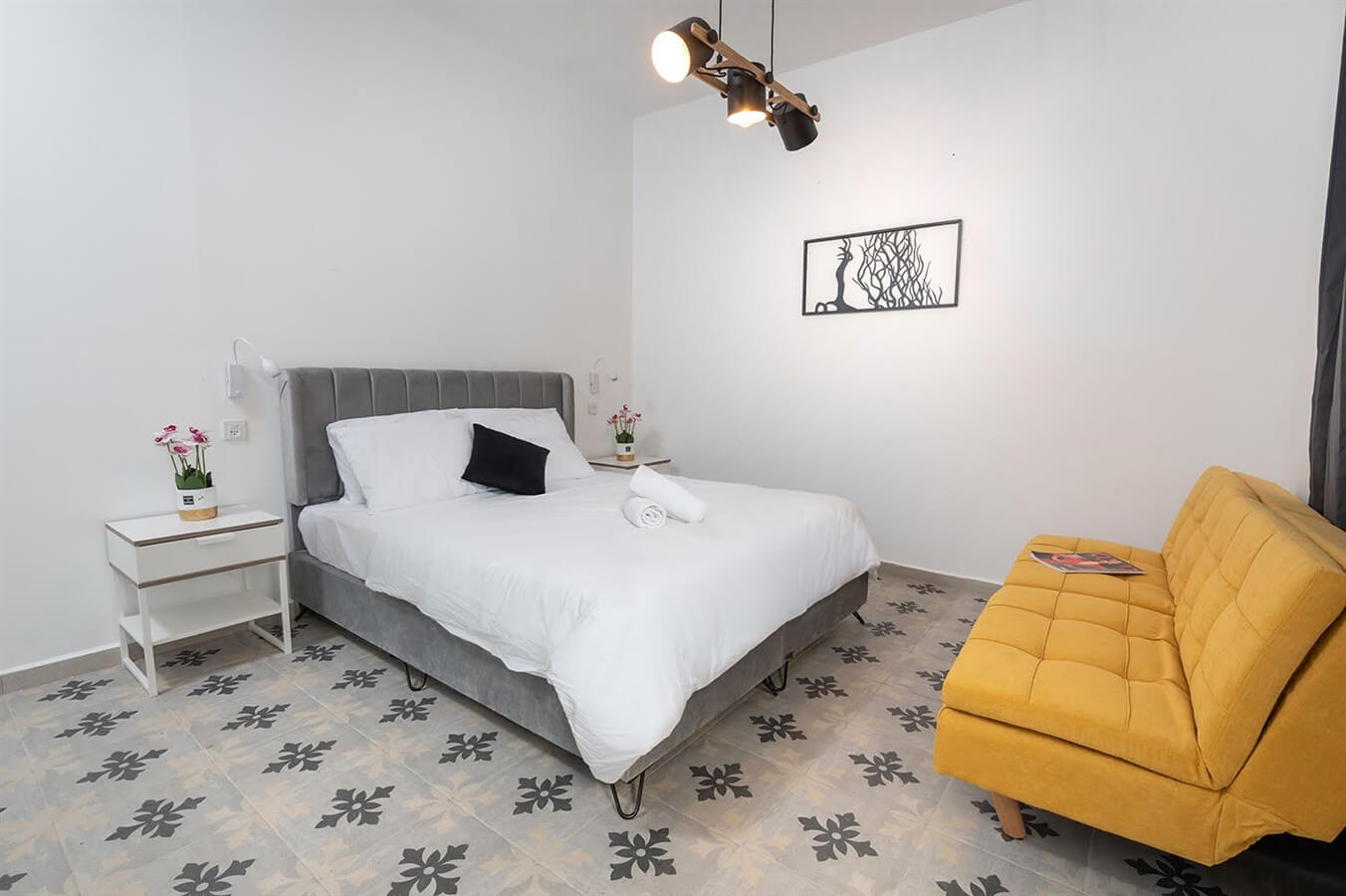 תמונה של בזלת 0 ו-1 - 5