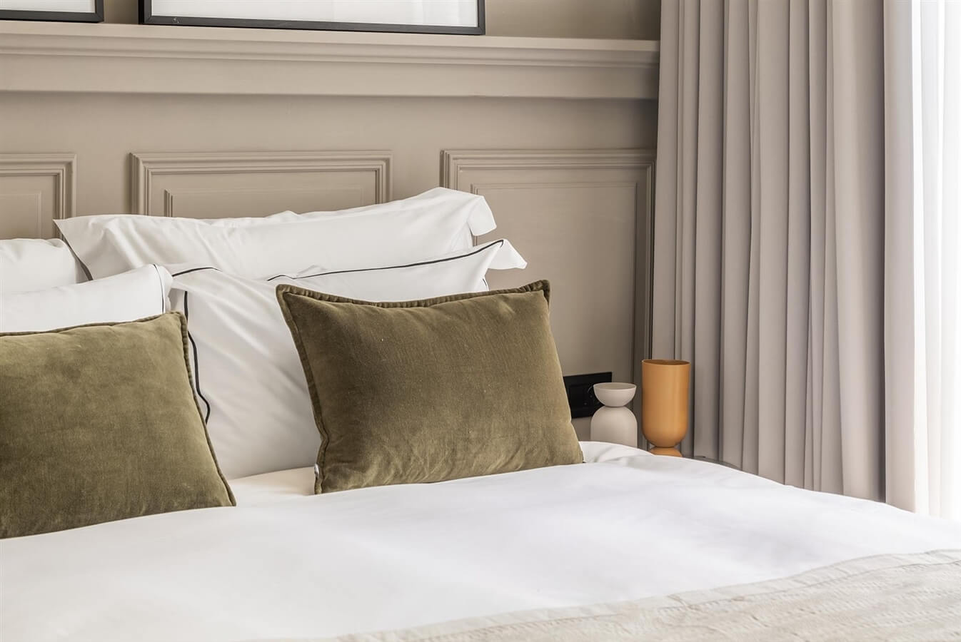 תמונה של קווין עם מרפסת - 4 תמונה של קווין עם מרפסת - 4