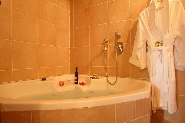 תמונה של בקתה 2 - 8 תמונה של בקתה 2 - 8