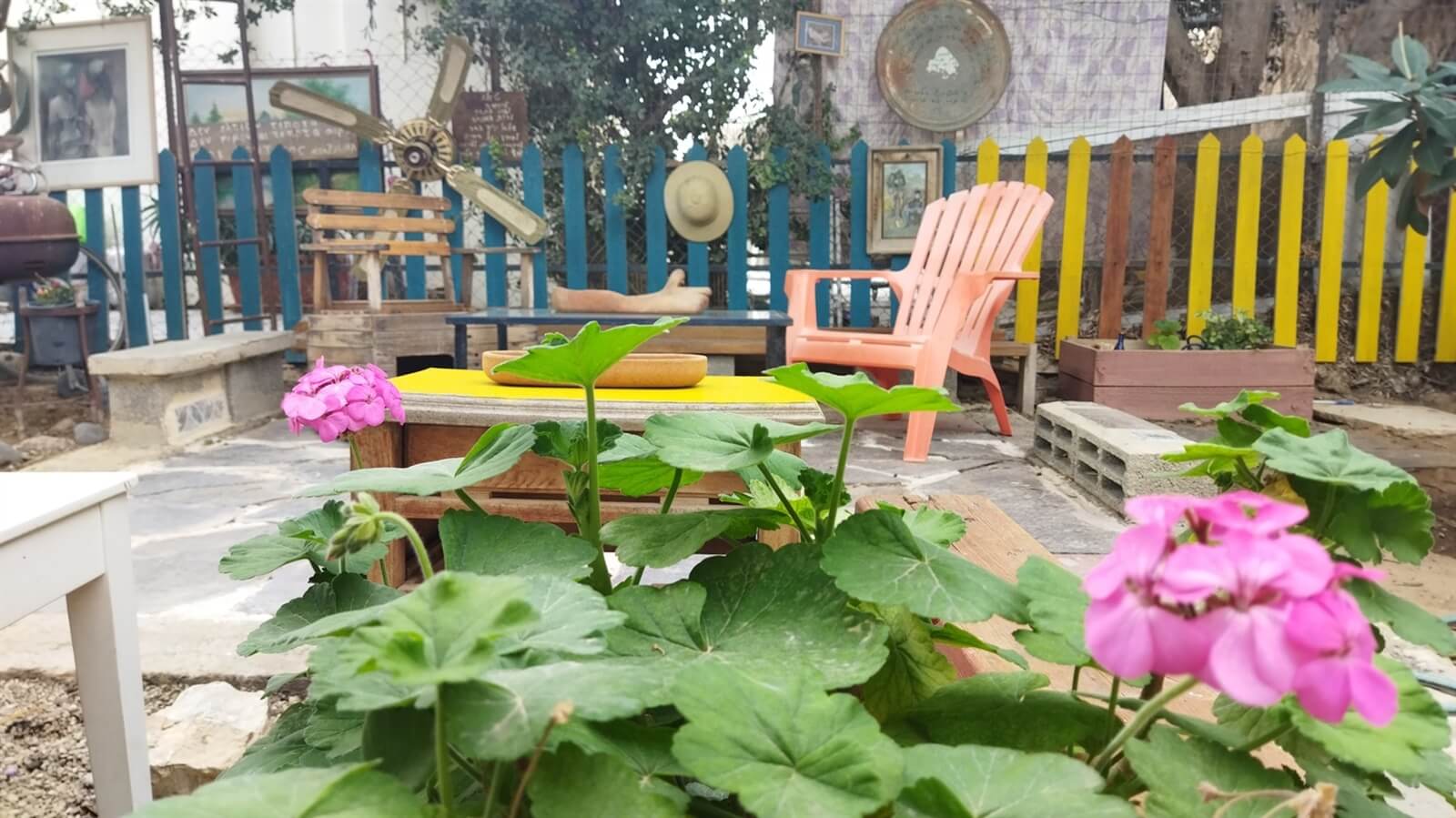 תמונה שצולמה במקום קטן בשלווה - 1 תמונה של מקום קטן בשלווה - 1