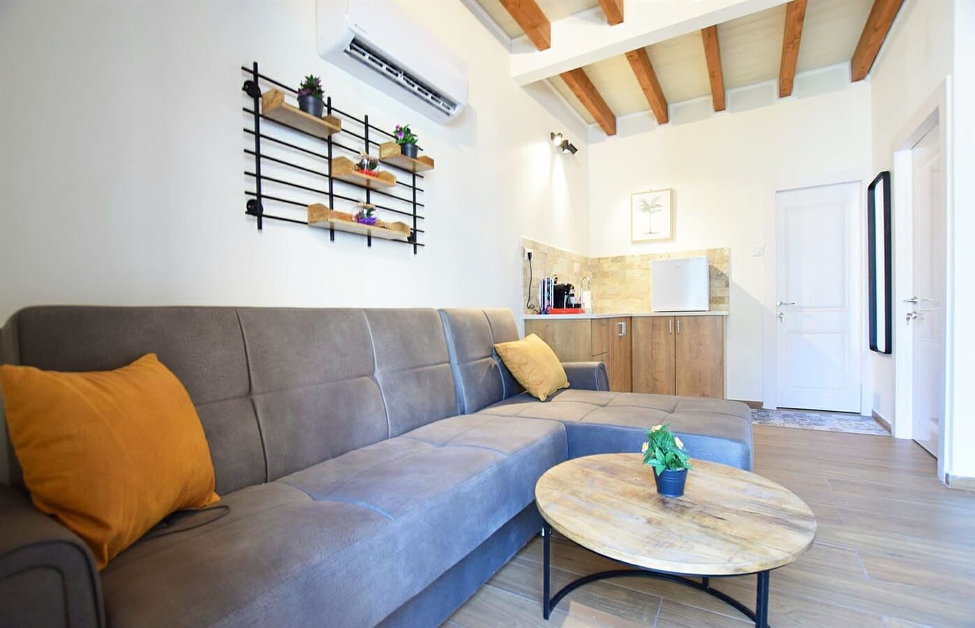 תמונה של האחוזה - 2