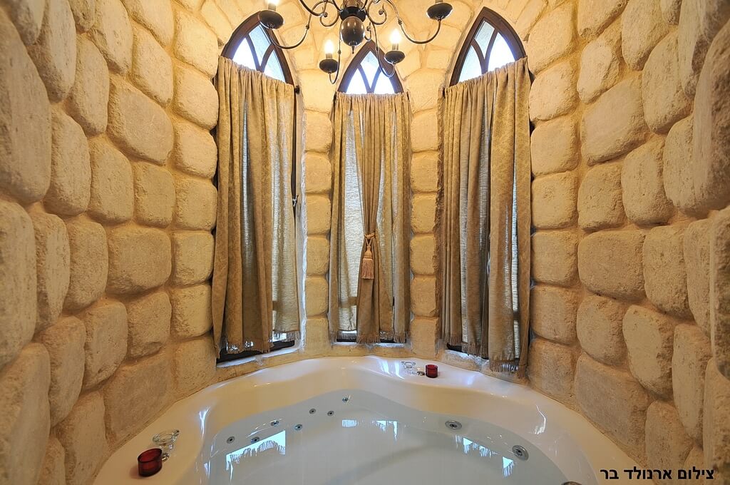 תמונה של סוויטת אמרלד - 4