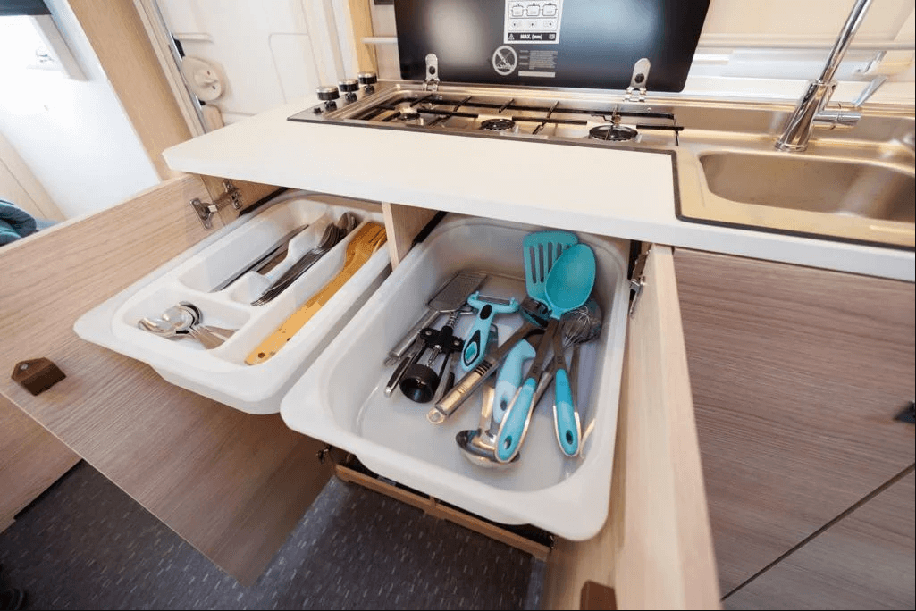 תמונה של 563 - 6 אנשים - 6