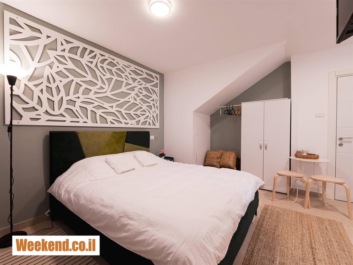 תמונה של לצינו - 2