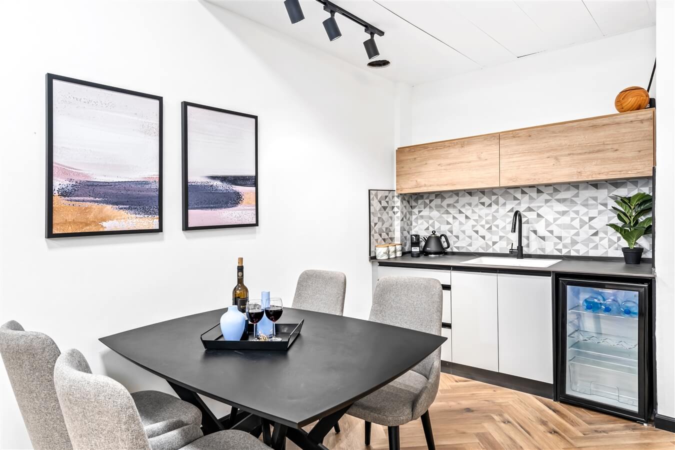 תמונה של פול האוס - 9