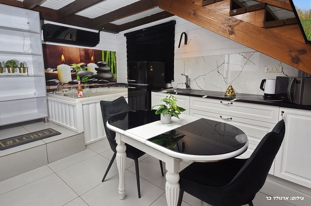 תמונה של סוויטה 2 - 4