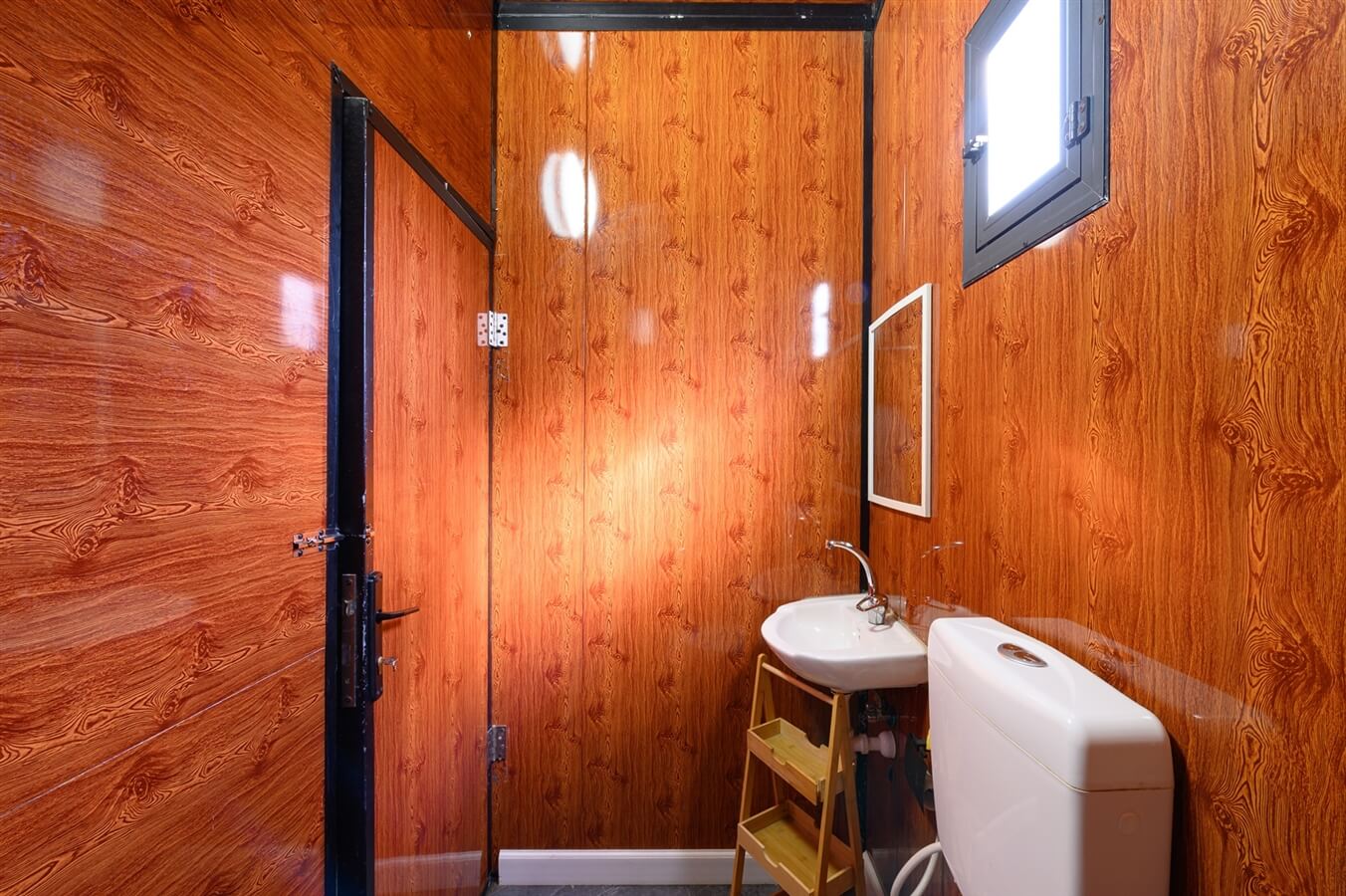 תמונה של יחידות אירוח - 16