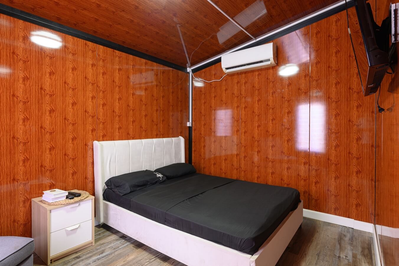 תמונה של יחידות אירוח - 14