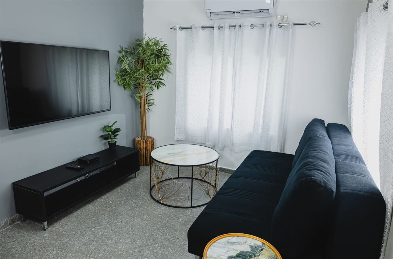 תמונה של סוויטה 4 - 4 תמונה של סוויטה 4 - 4