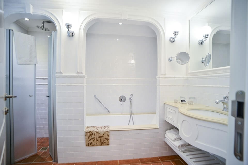 תמונה של חדר קלאסיק עם מרפסת - 6