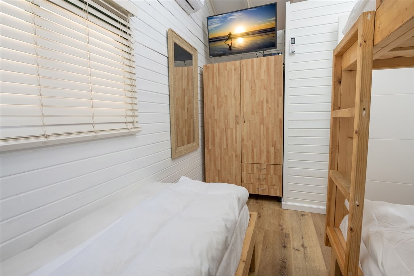 תמונה של צימר 3+4 - 8