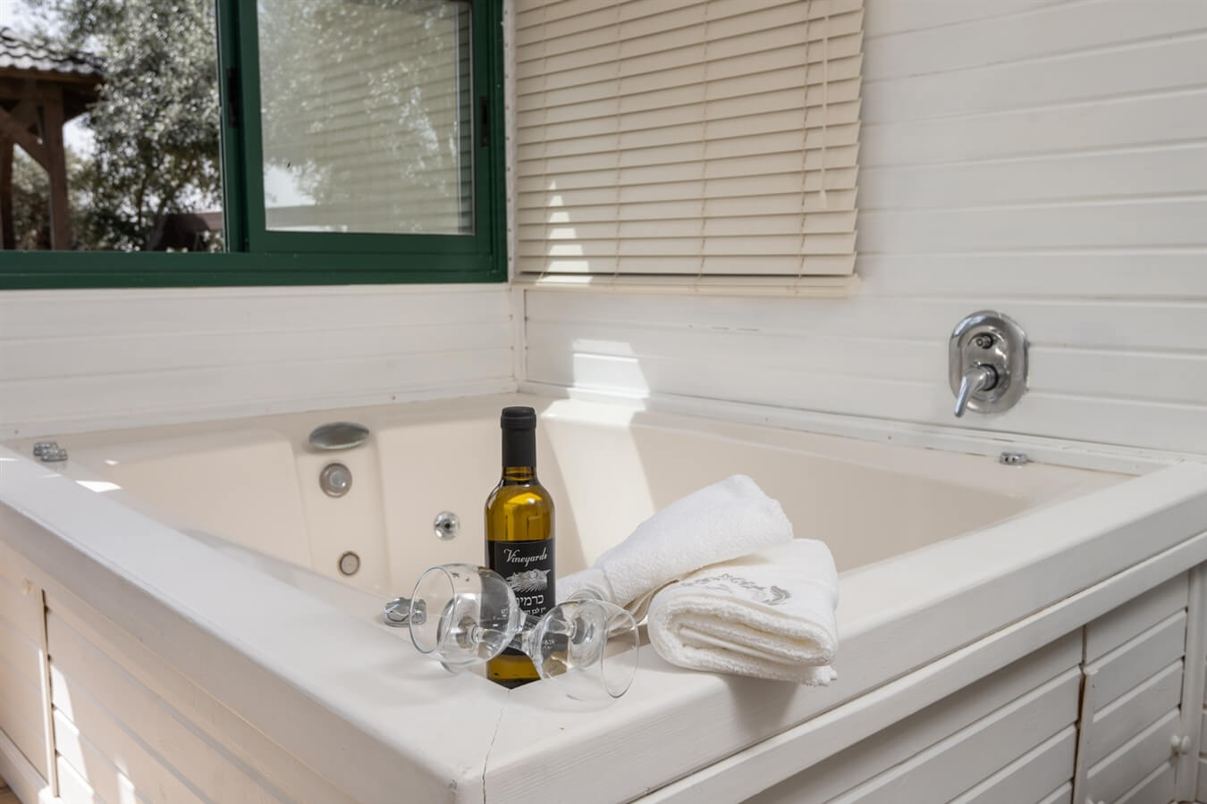 תמונה של צימר 3+4 - 10