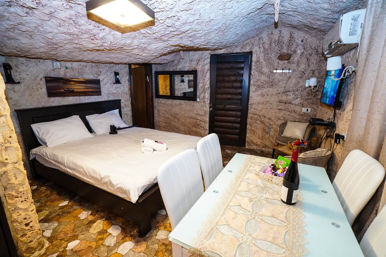 תמונה של סוויטת המערה - 5