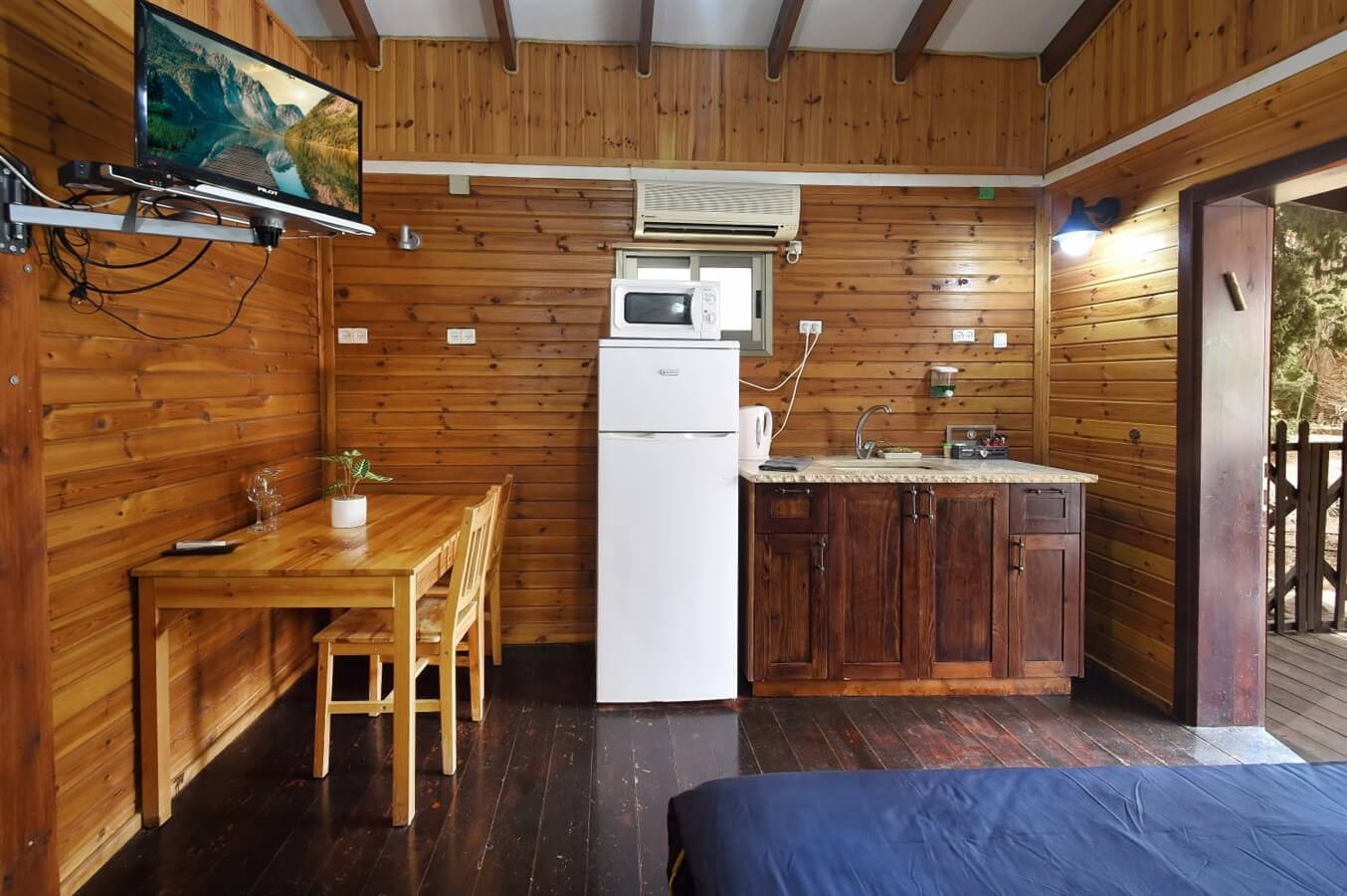 תמונה של הבקתות המשפחתיות - 6