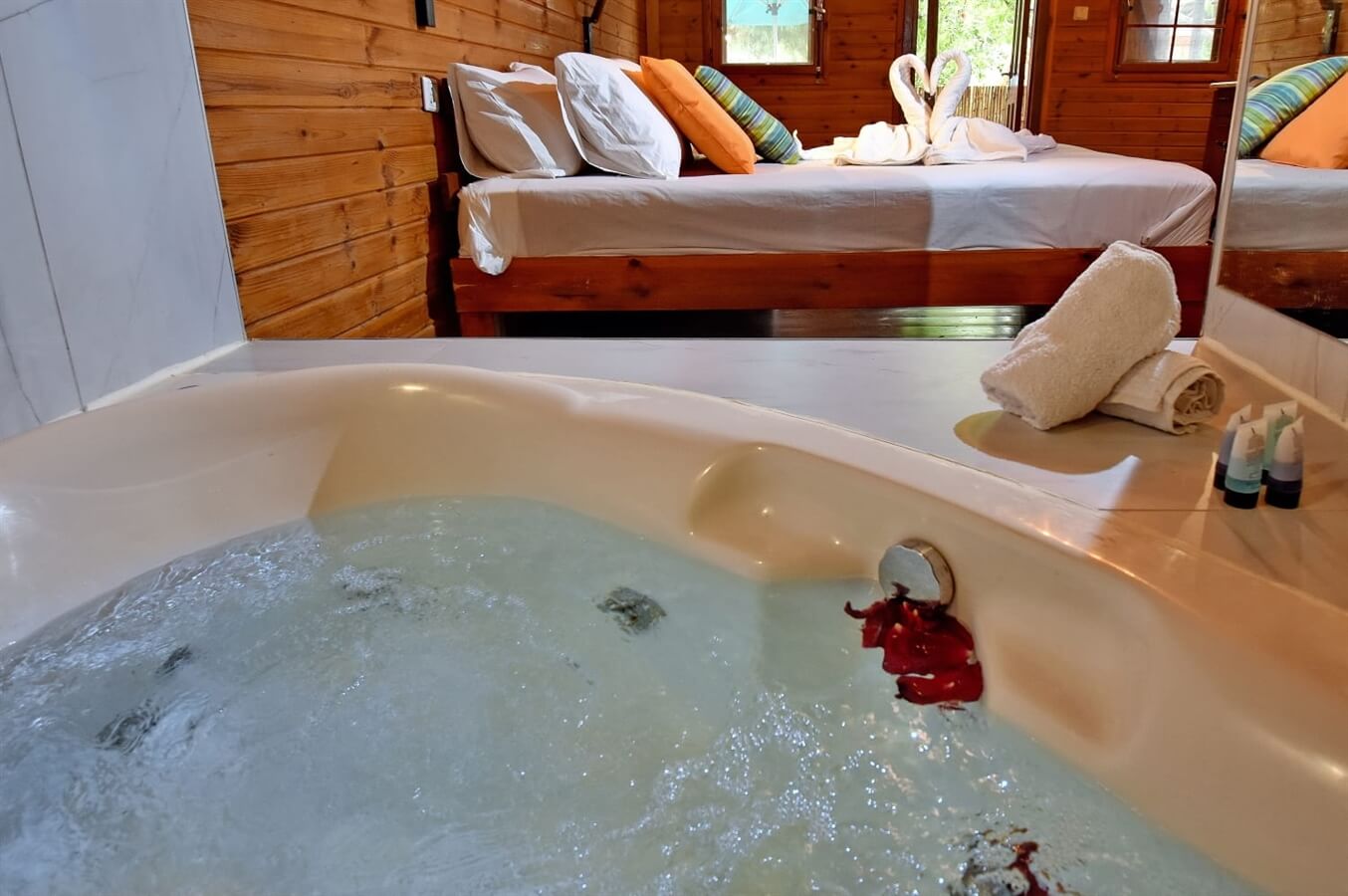 תמונה של הבקתות הרומנטיות - 4