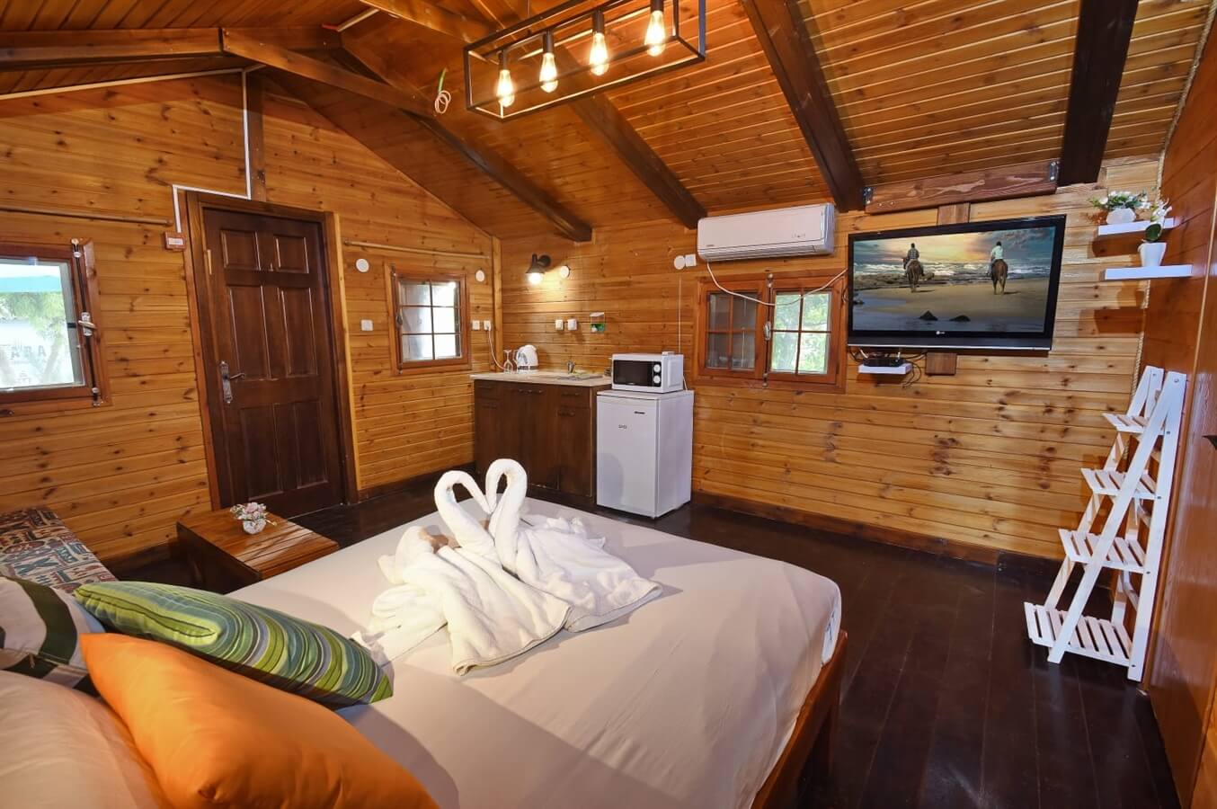 תמונה של הבקתות הרומנטיות - 2