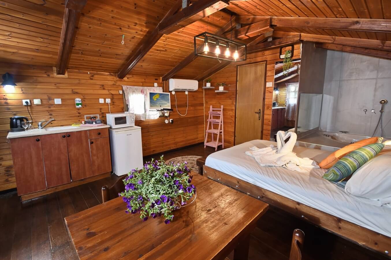 תמונה של הבקתות הרומנטיות - 5