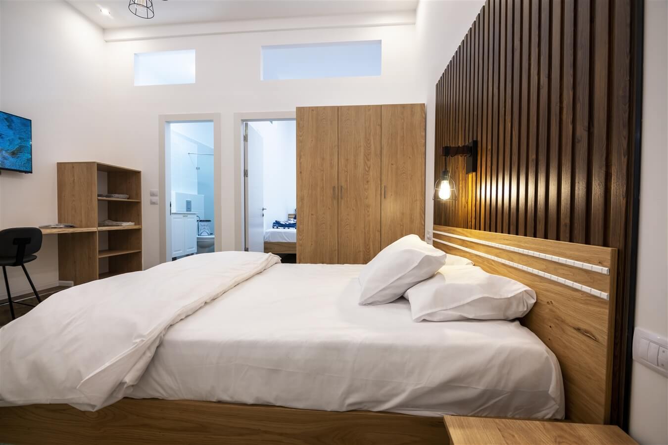 תמונה של סוויטה 3 - 6