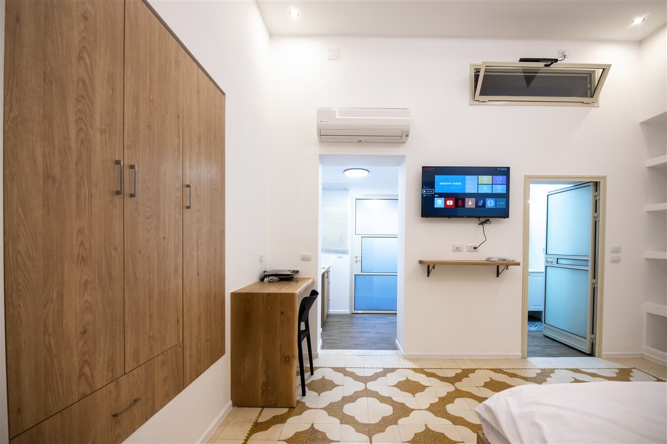 תמונה של סוויטה 1+2 - 6