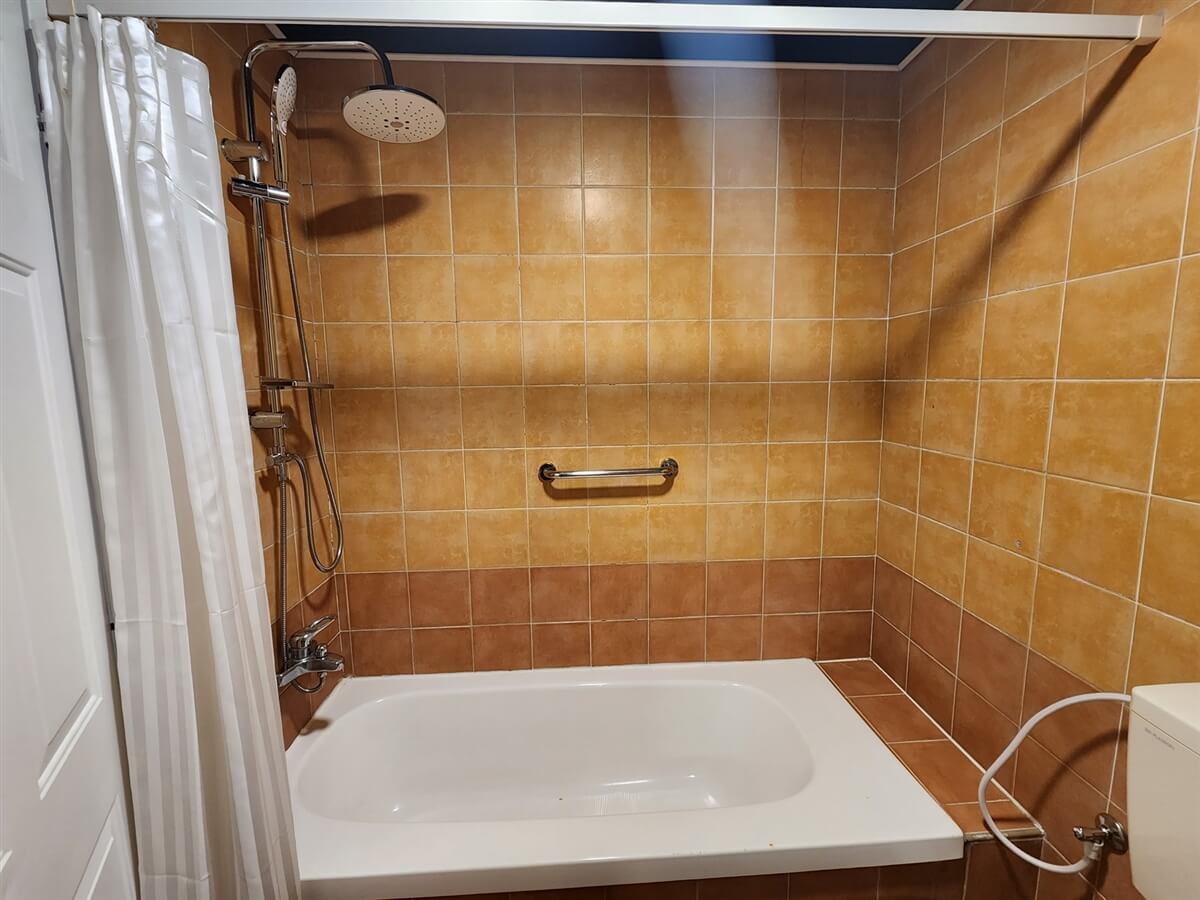 תמונה של סוויטת 2 חדרים - 12