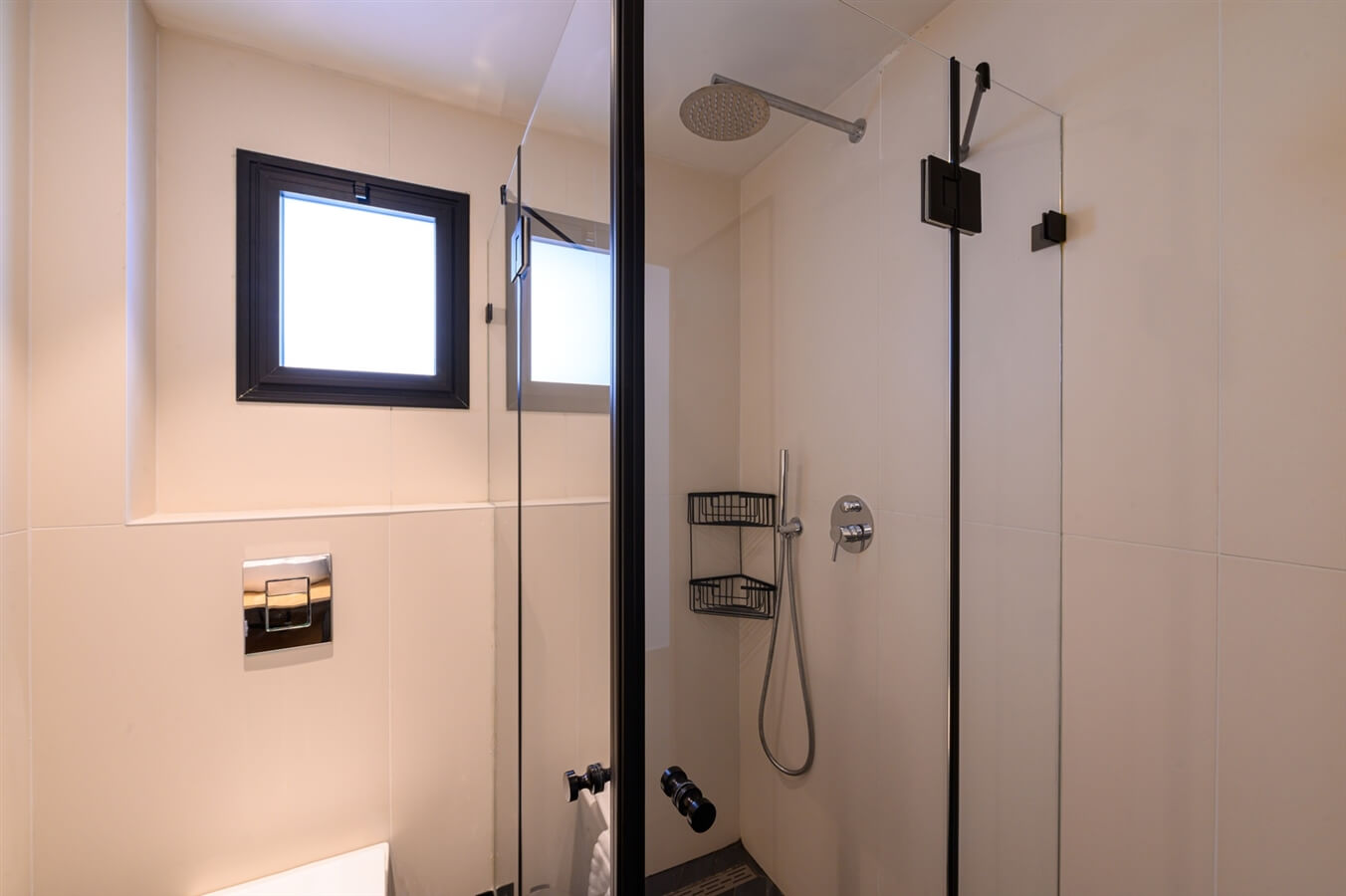 תמונה של סוויטת 2 חדרים - 6