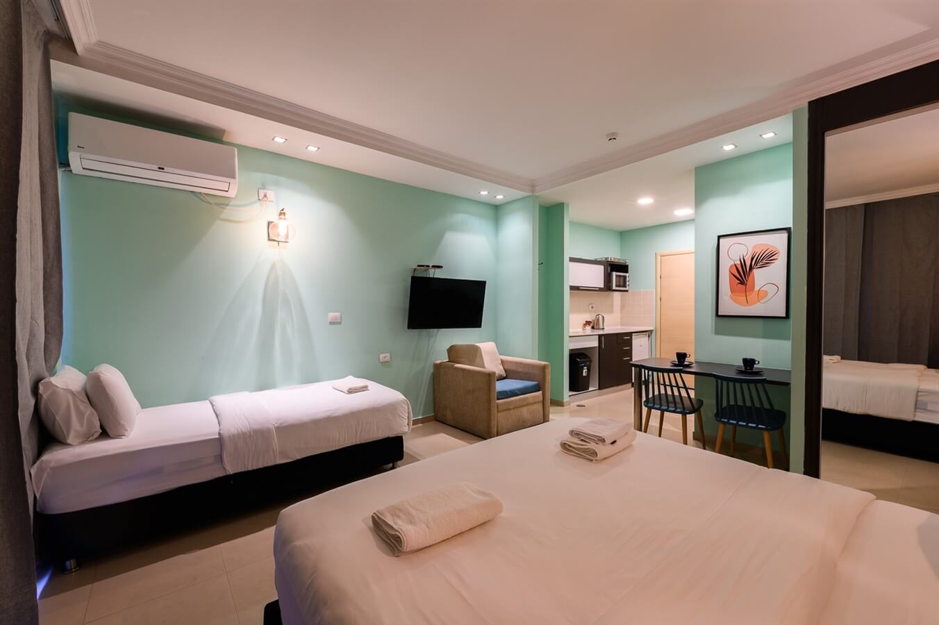 תמונה של חדר קלאסיק טריפל עם נוף לים - 7