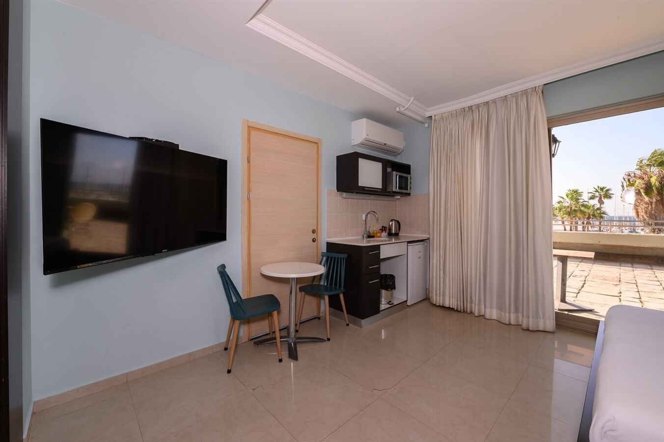 תמונה של חדר סטנדרט זוגי עם נוף לים - 5