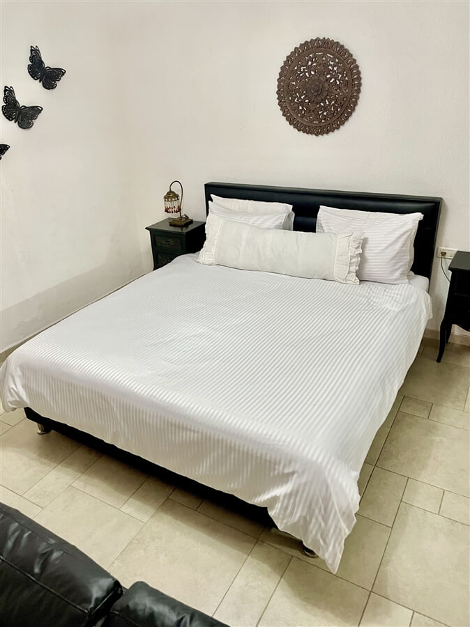 תמונה של סוויטת בזלת - 2 תמונה של סוויטת בזלת - 2