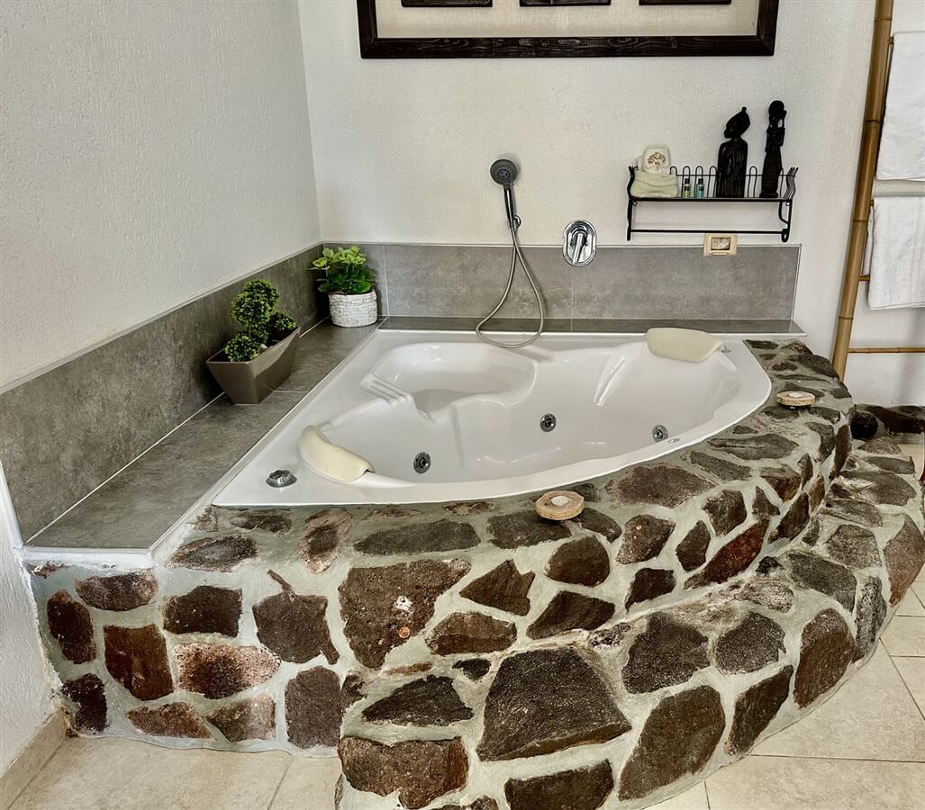 תמונה של סוויטת בזלת - 6 תמונה של סוויטת בזלת - 6