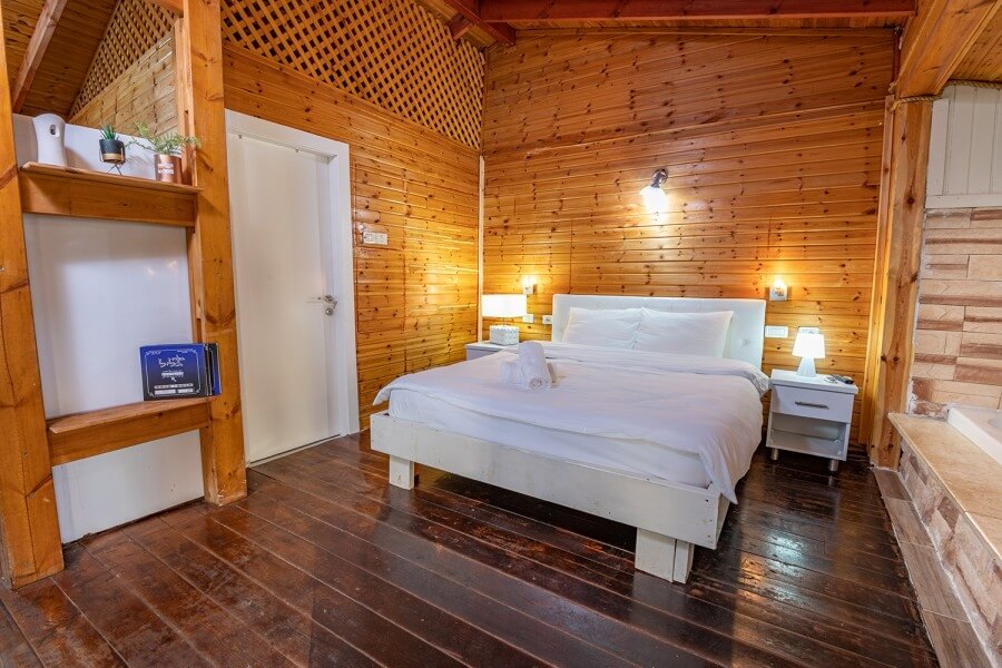 תמונה של בקתת מול הקשת - 4 תמונה של בקתת מול הקשת - 4