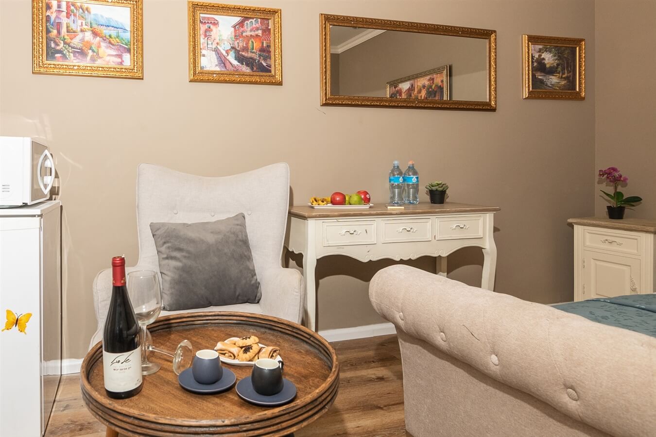 תמונה של חדר עם חצר וג'קוזי - 9 תמונה של חדר עם חצר וג'קוזי - 9