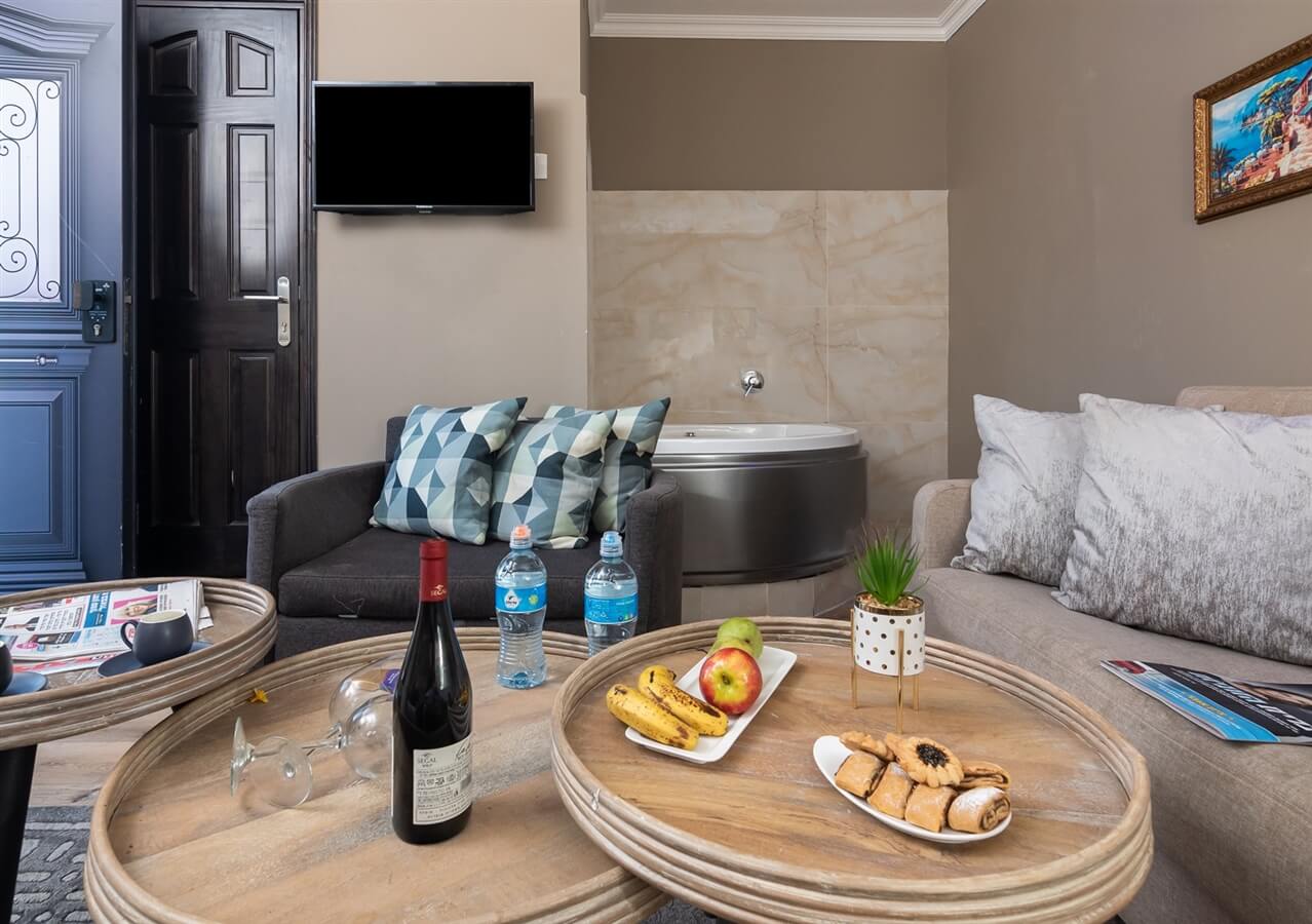 תמונה של חדר עם ג'קוזי - 6 תמונה של חדר עם ג'קוזי - 6