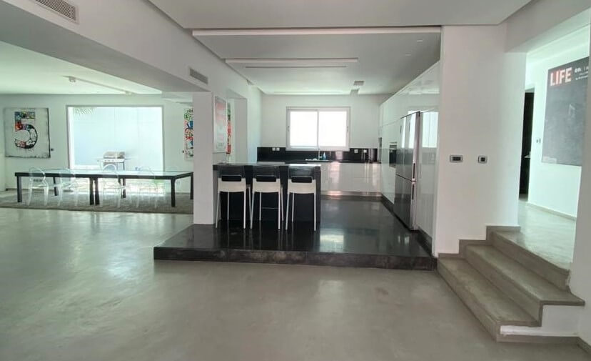 תמונה של פנים הוילה - 11