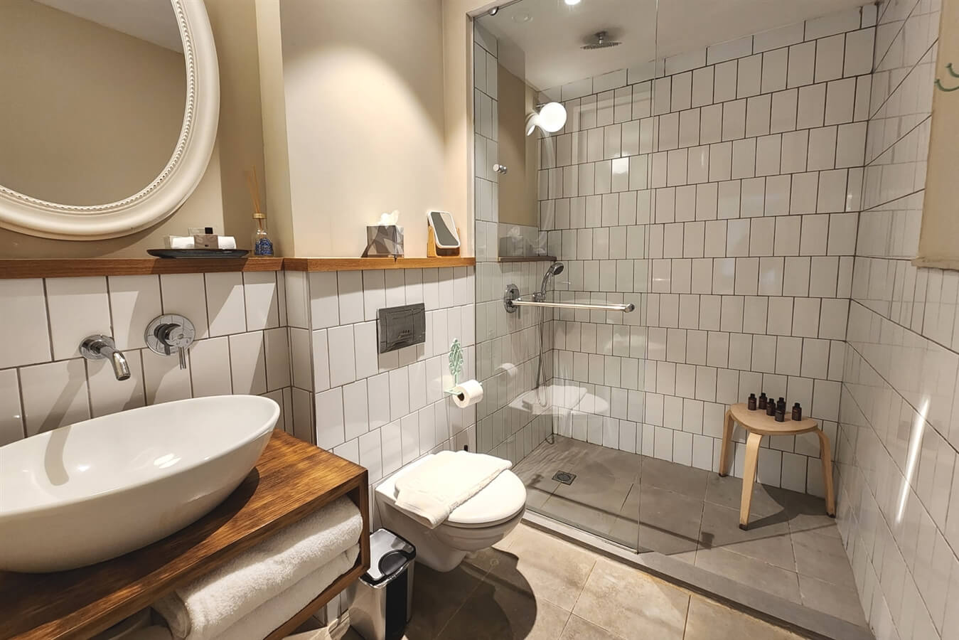 תמונה של חדר ג'קוזי אקזיקיוטיב - 14 תמונה של חדר ג'קוזי אקזיקיוטיב - 14