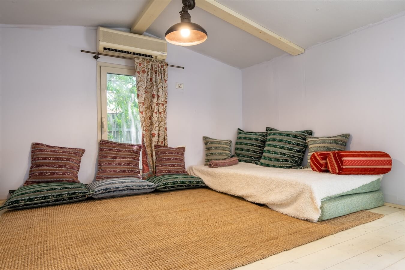 תמונה של שומר האגם - 9