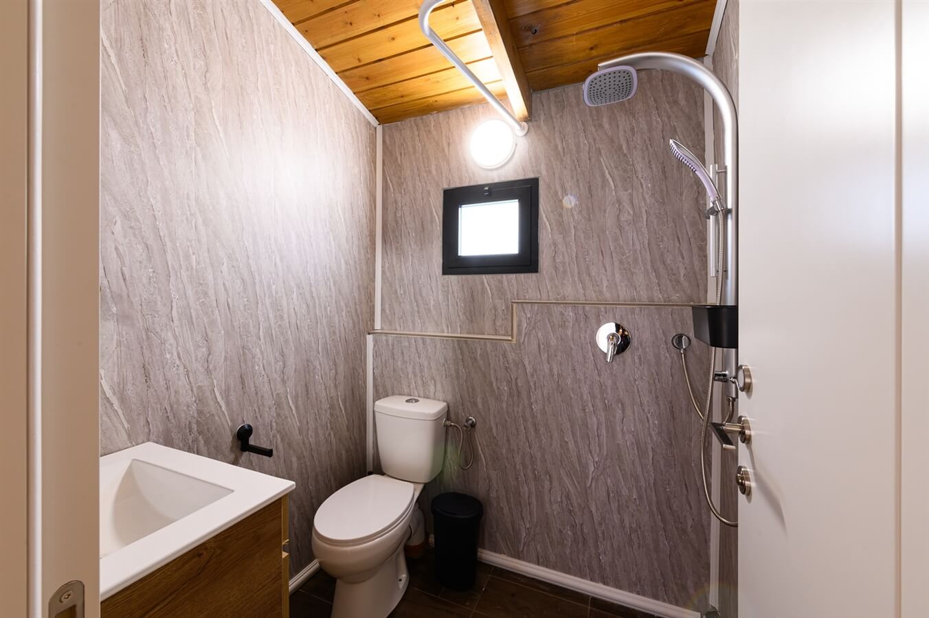 תמונה של יחידה 3 - 8