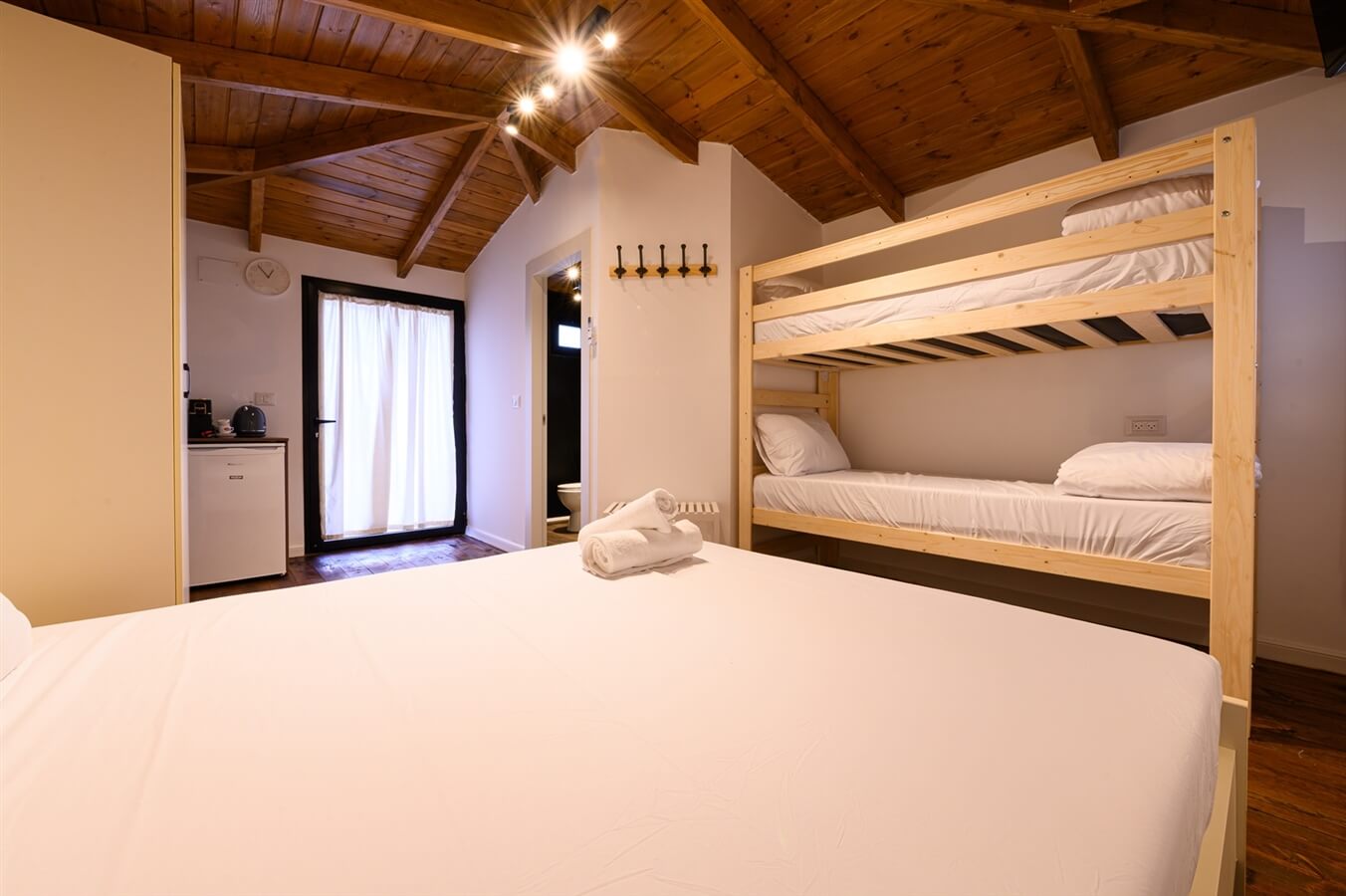 תמונה של יחידה 1 - 6