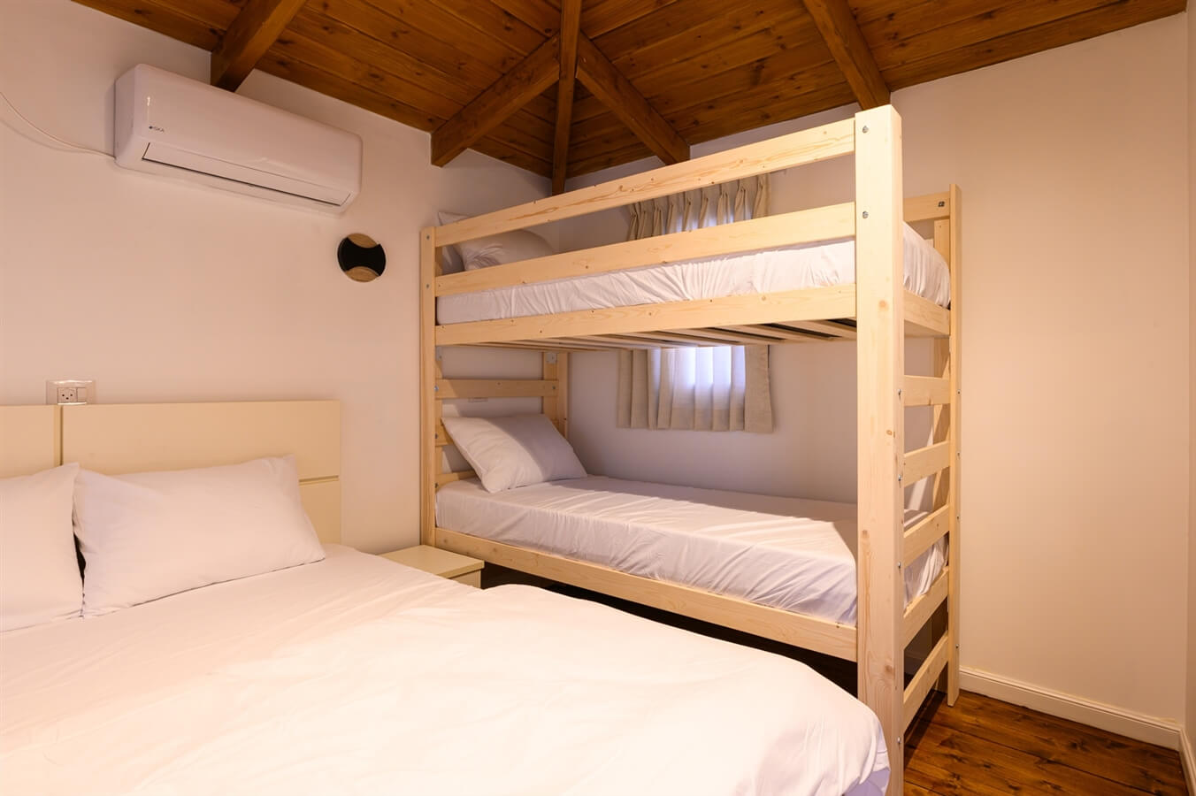 תמונה של יחידה 3 - 4