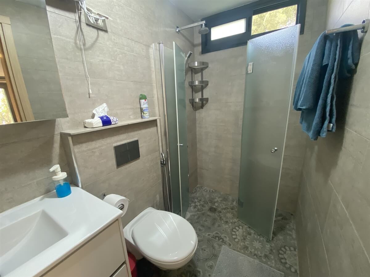 תמונה של חצר ברמה - 6