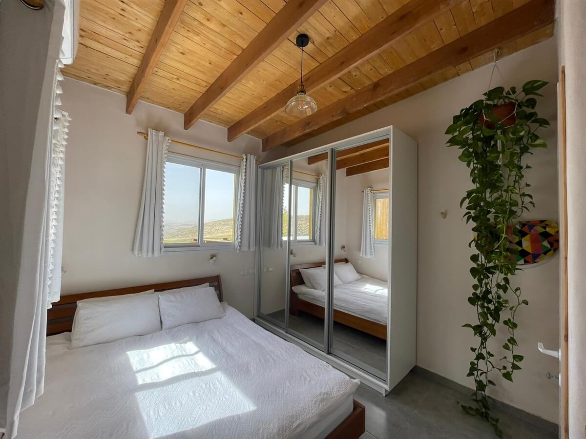 תמונה של הבית הצהוב - 3