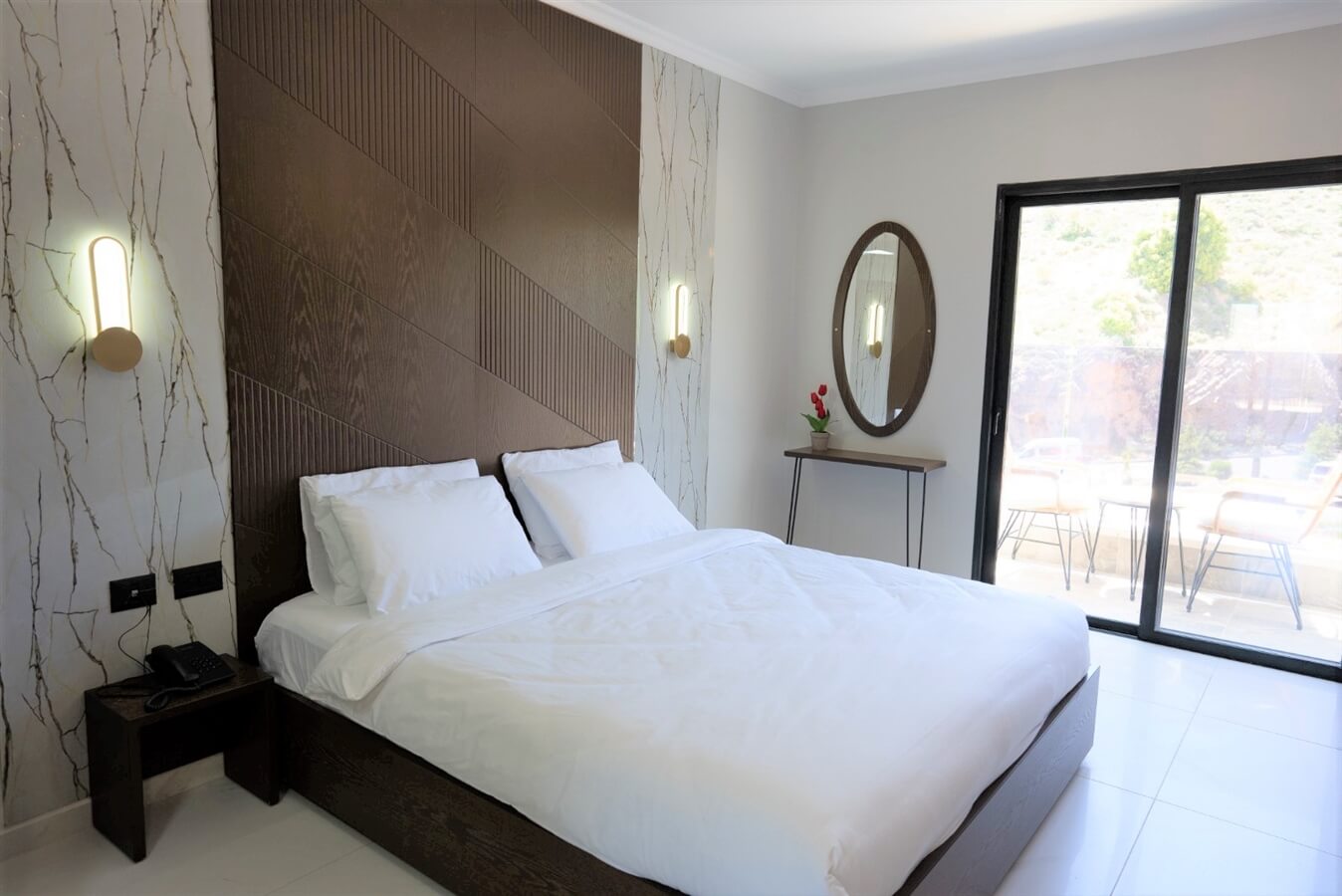 תמונה של סוויטה עם מרפסת - 2