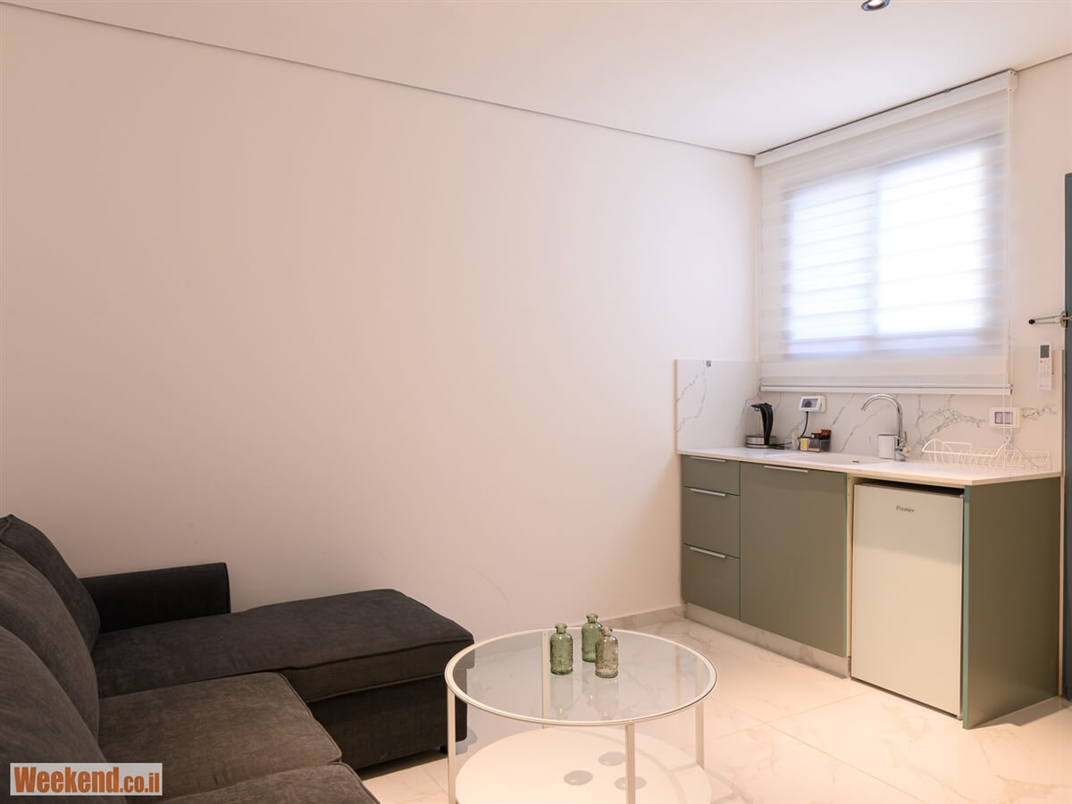 תמונה של הסוויטה הירוקה - 2 תמונה של הסוויטה הירוקה - 2