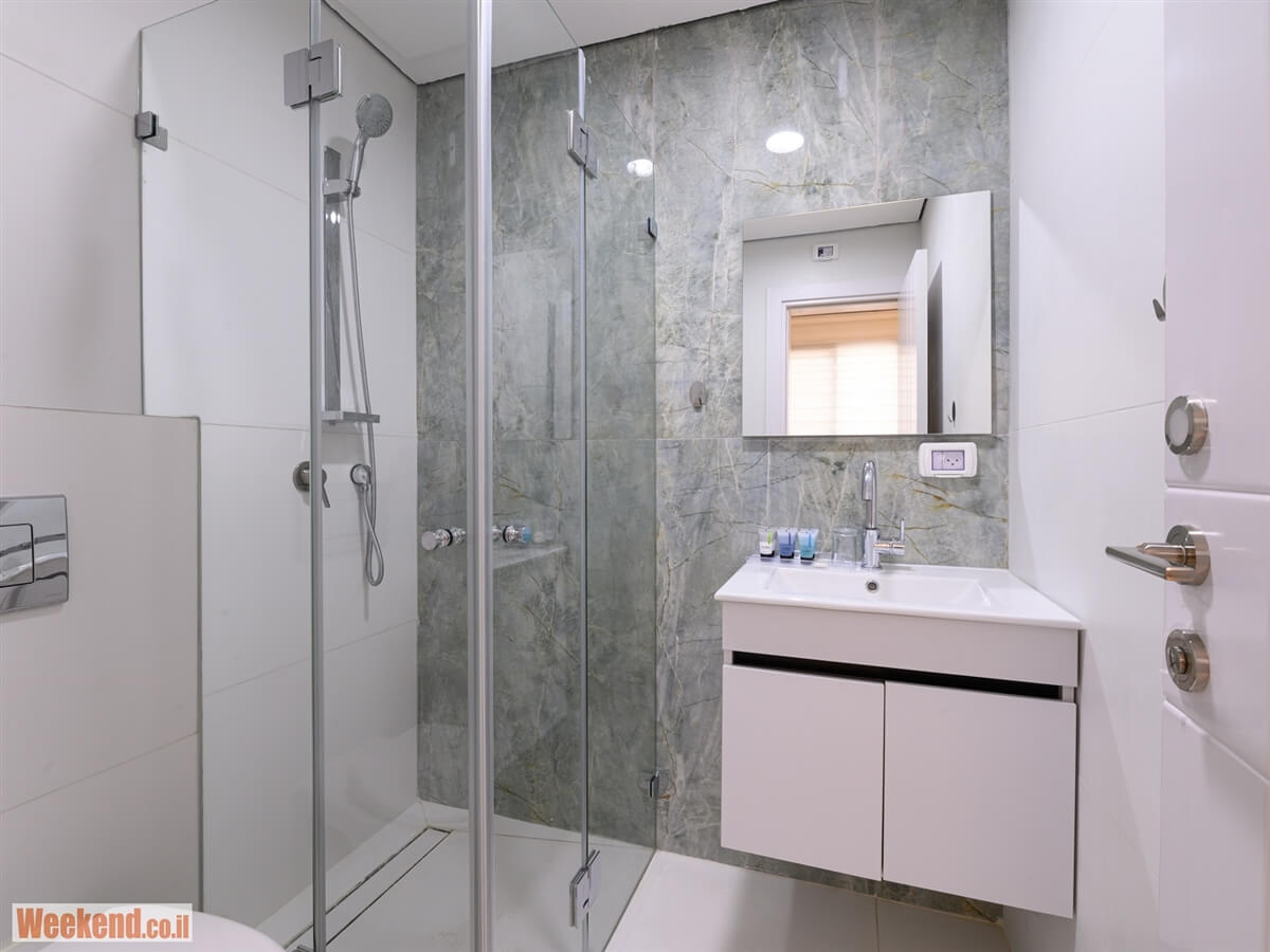 תמונה של הסוויטה האפורה - 14 תמונה של הסוויטה האפורה - 14