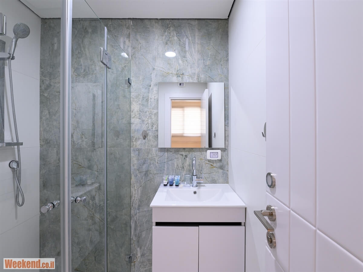 תמונה של הסוויטה האפורה - 11 תמונה של הסוויטה האפורה - 11