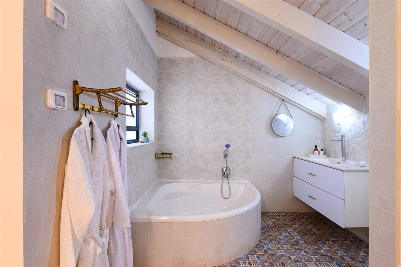 תמונה של הזהר הצפוני - 11